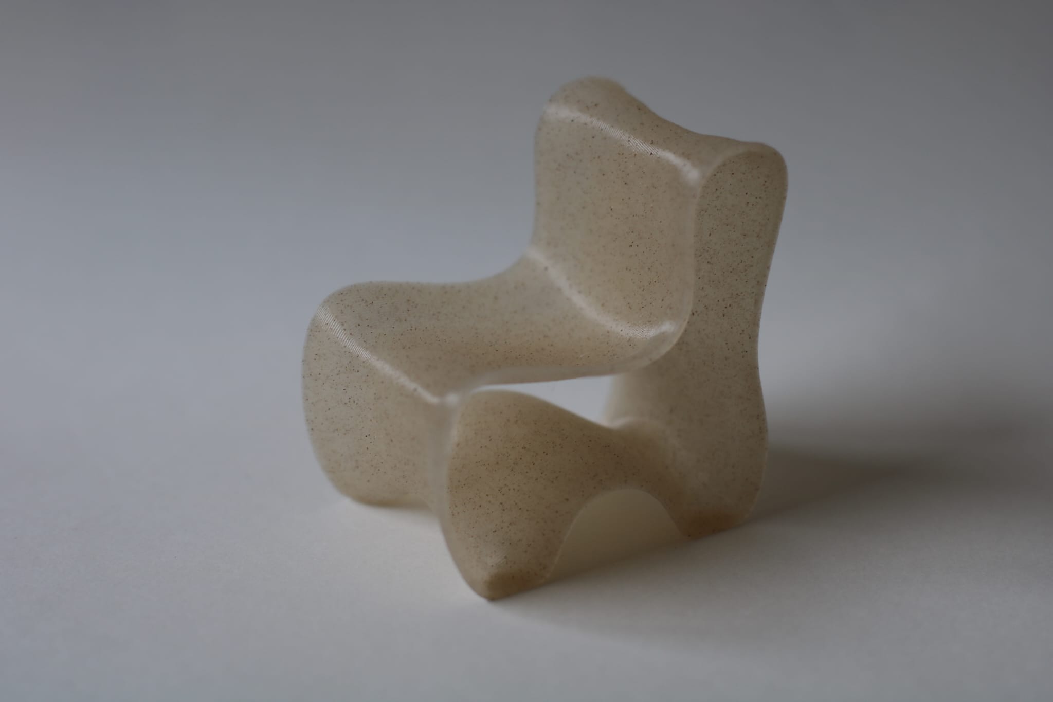 Tube Chair V2 Mussel PLA